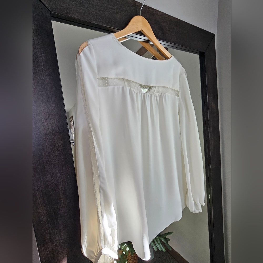 White House Black Market top, Small